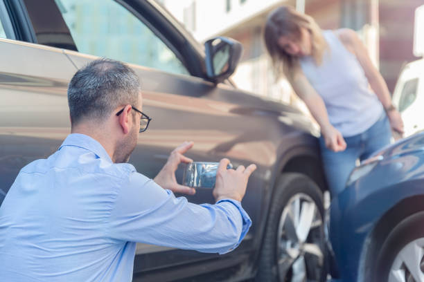Professional Car Insurance Near Me technician working in Hialeah, FL